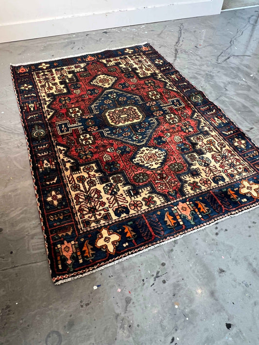 Persian Nahavand rug | 4’6” x 6’2”