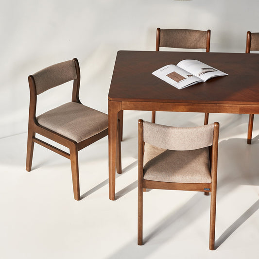 Hobro Dining Set: Acacia Wood Table & Chairs