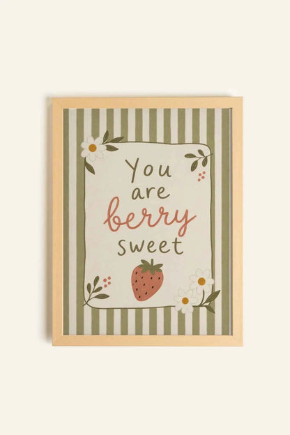 BERRY SWEET, Oeuvre sur toile rigide, encadré Naturel Clair (collective)