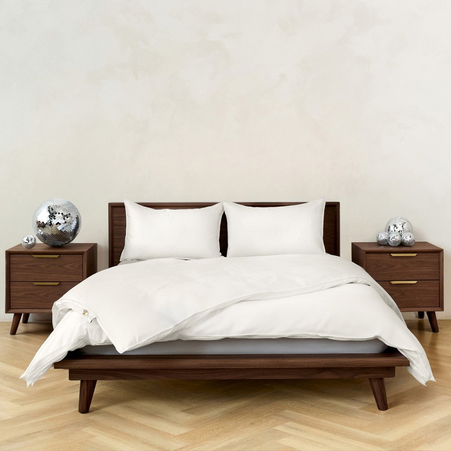 Classic White Envelope Pillowcase
