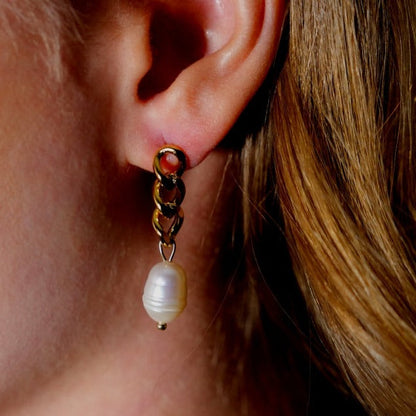 CATH Natural Freshwater Pearl Linked Drop Earrings