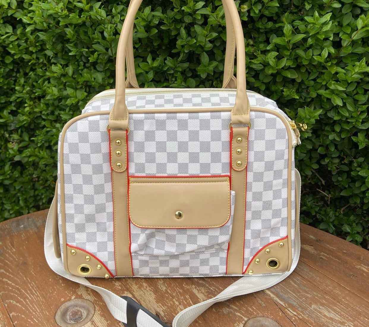 Tinker Bell Pet Carrier – Luxury Travel Bag for Dogs