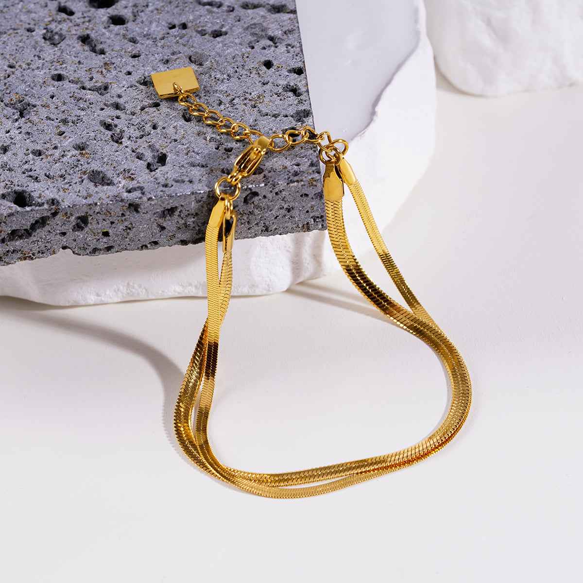 INESE: Snake-Skin Textured 2-Layer Gold Bracelet