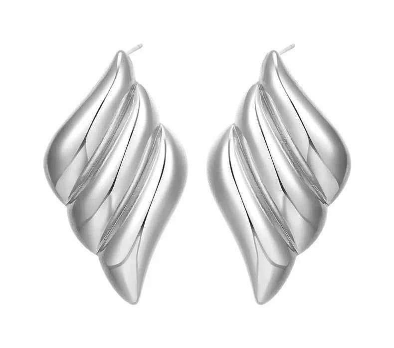 Winged Geometry Studs