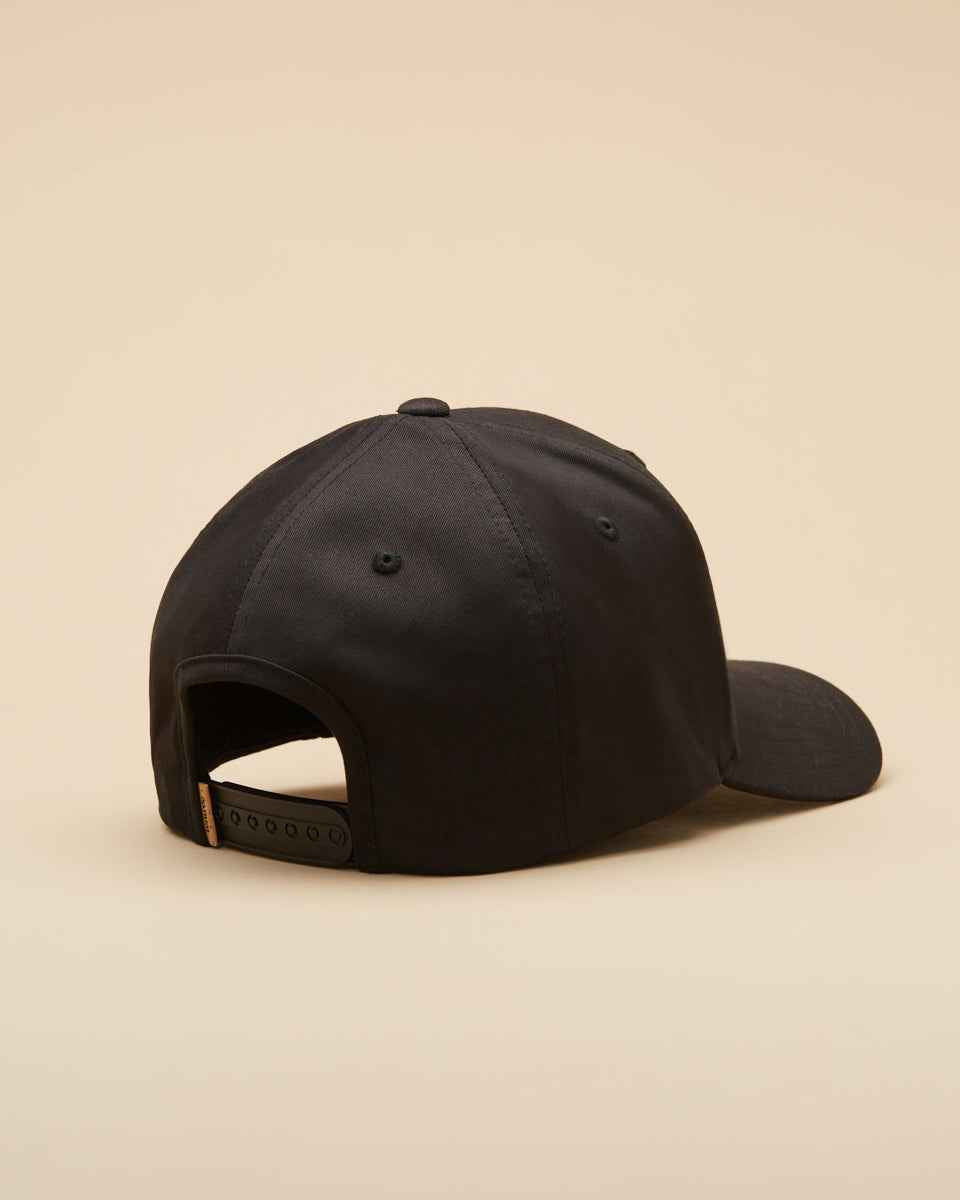 Peru Embroidered Llama Elevation Hat