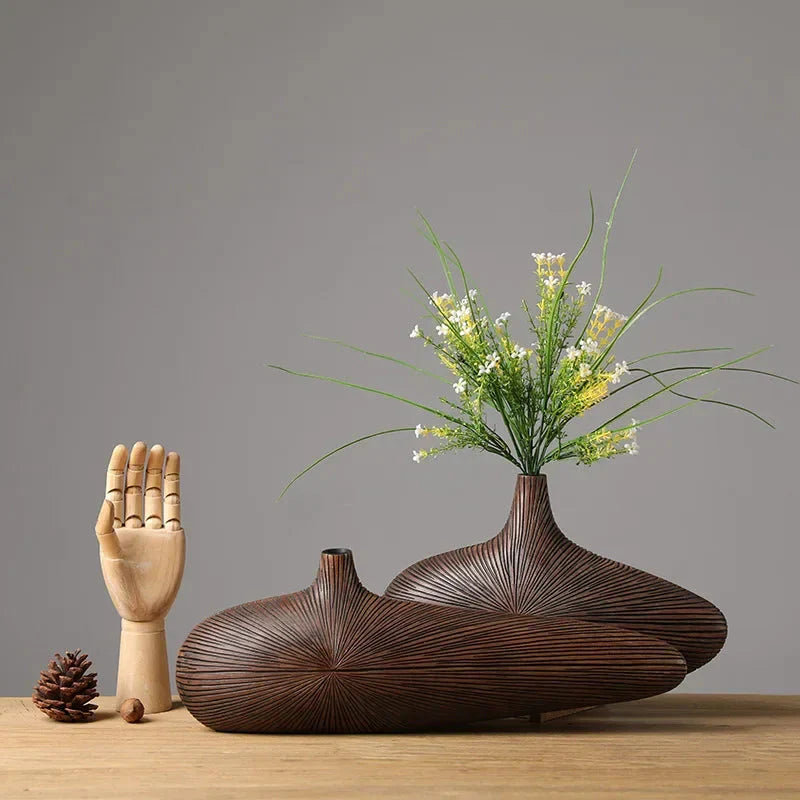 Kabin Vase