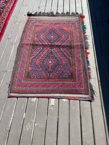 Antique Baluch Saddlebag | 2' 7" x 3' 11"