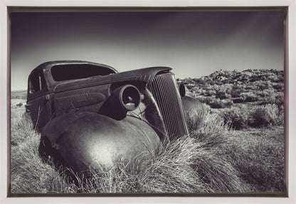 Wall art Disposed-Car