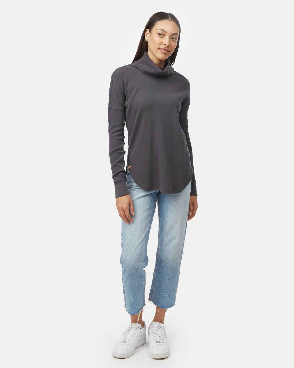 Highwood Turtleneck
