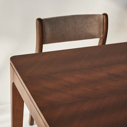 Hobro Dining Set: Acacia Wood Table & Chairs