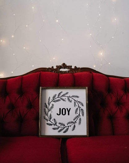 Joy Wreath Wood Sign - AURABAGS SHOP
