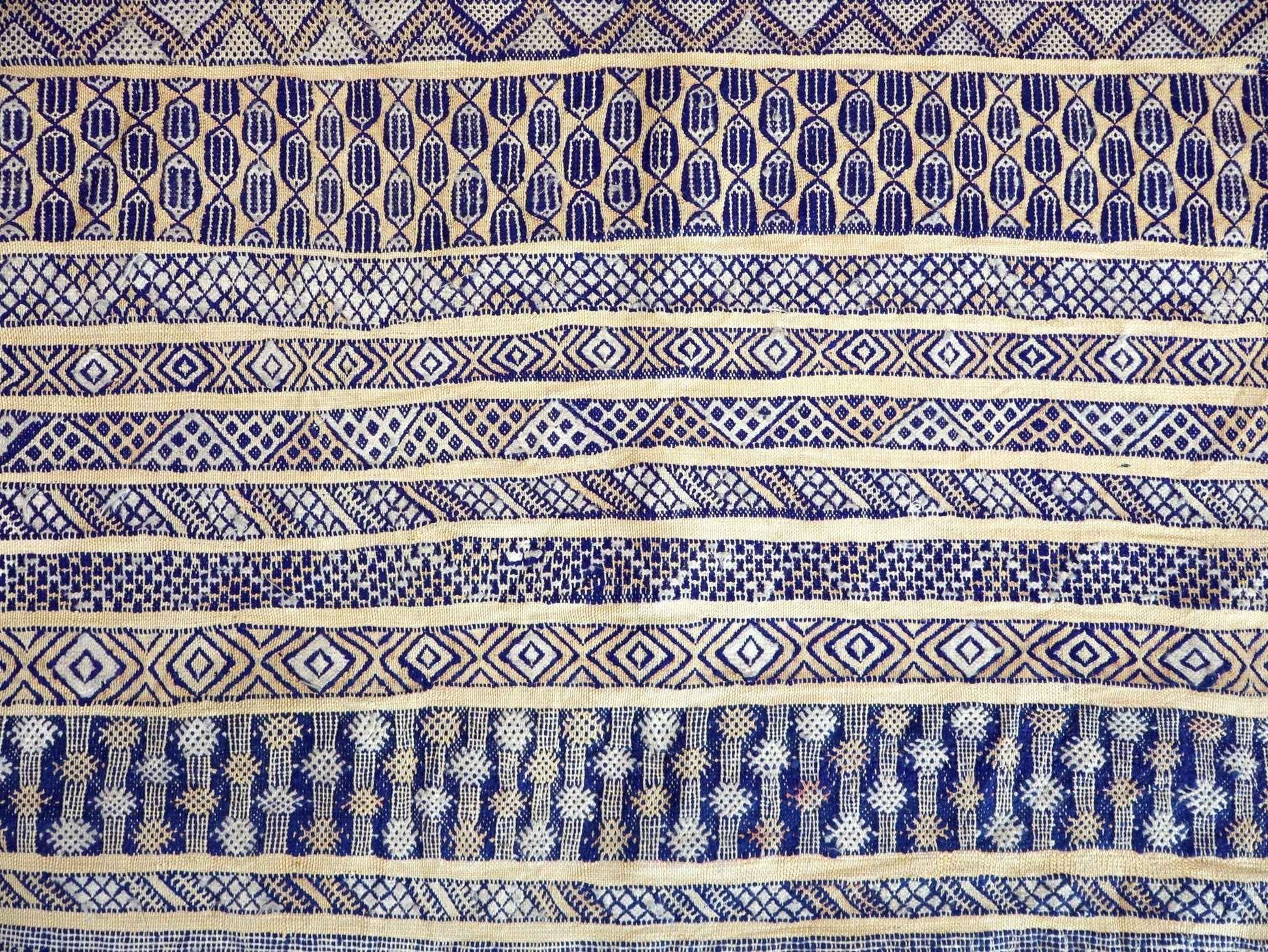 Moroccan Tiflet Kilim Rug | 3' 3" x 4' 3"