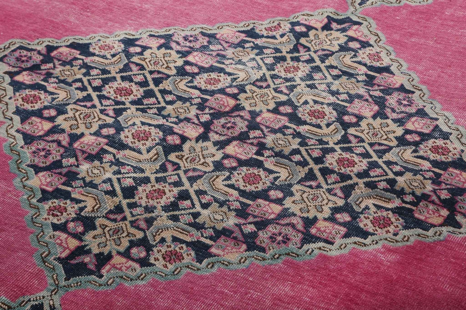 Persian Ardabil Rug | 7' 10" x 9' 3"