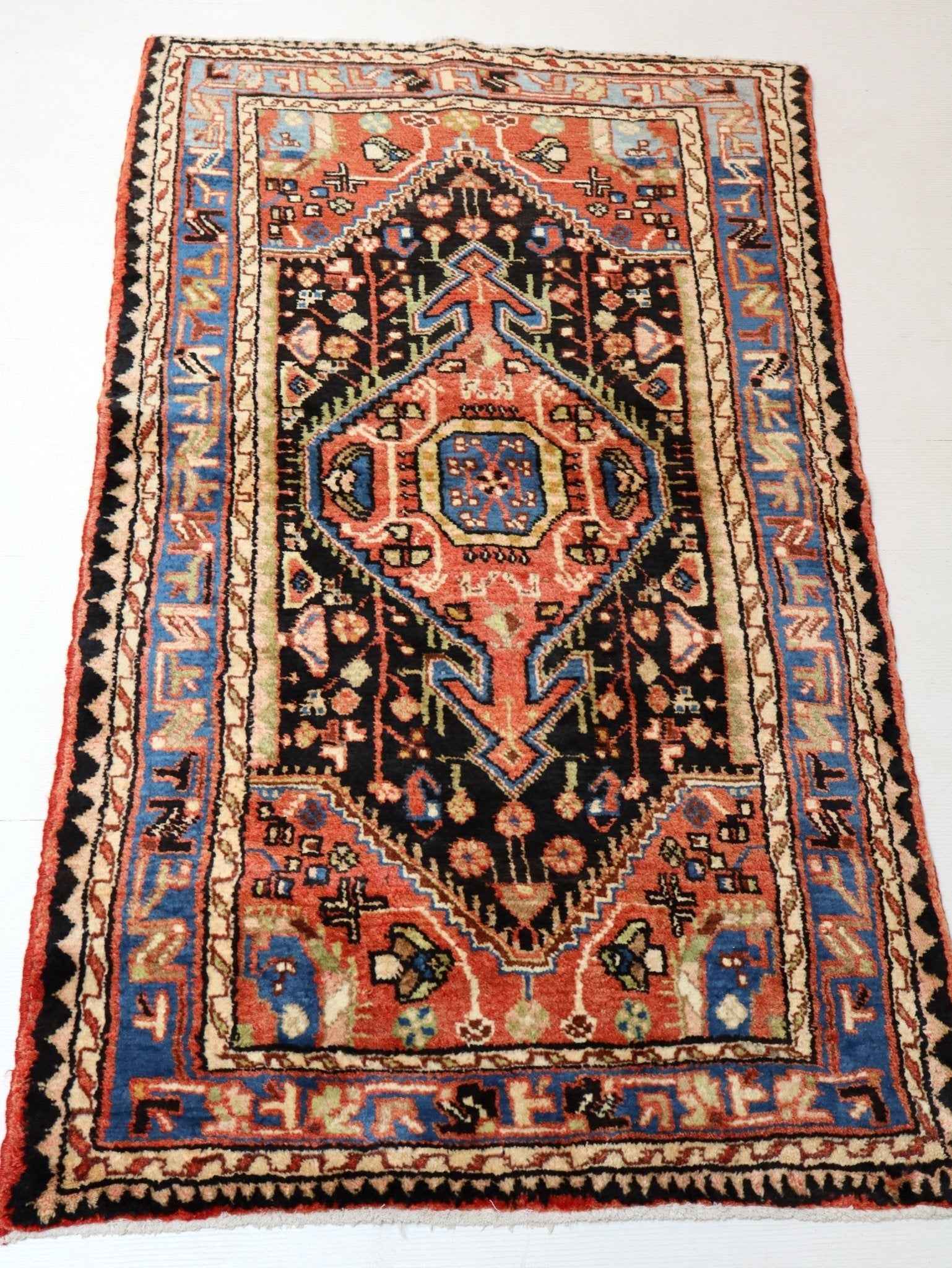 Persian Hamadan Rug | 2' 10” x 4' 11"