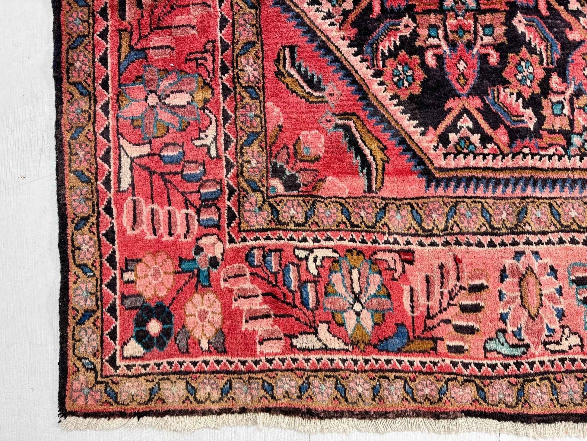 Persian Hamadan Rug | 7' 9” x 10'