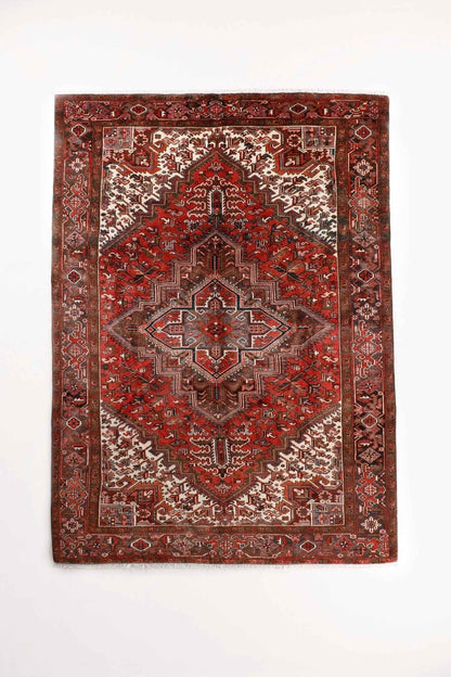 Persian Heriz Rug | 7' 5" x 10' 10"