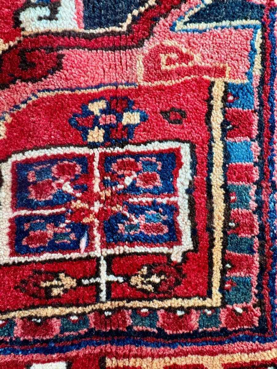 Persian Heriz Rug | 7' 7" x 10' 10"