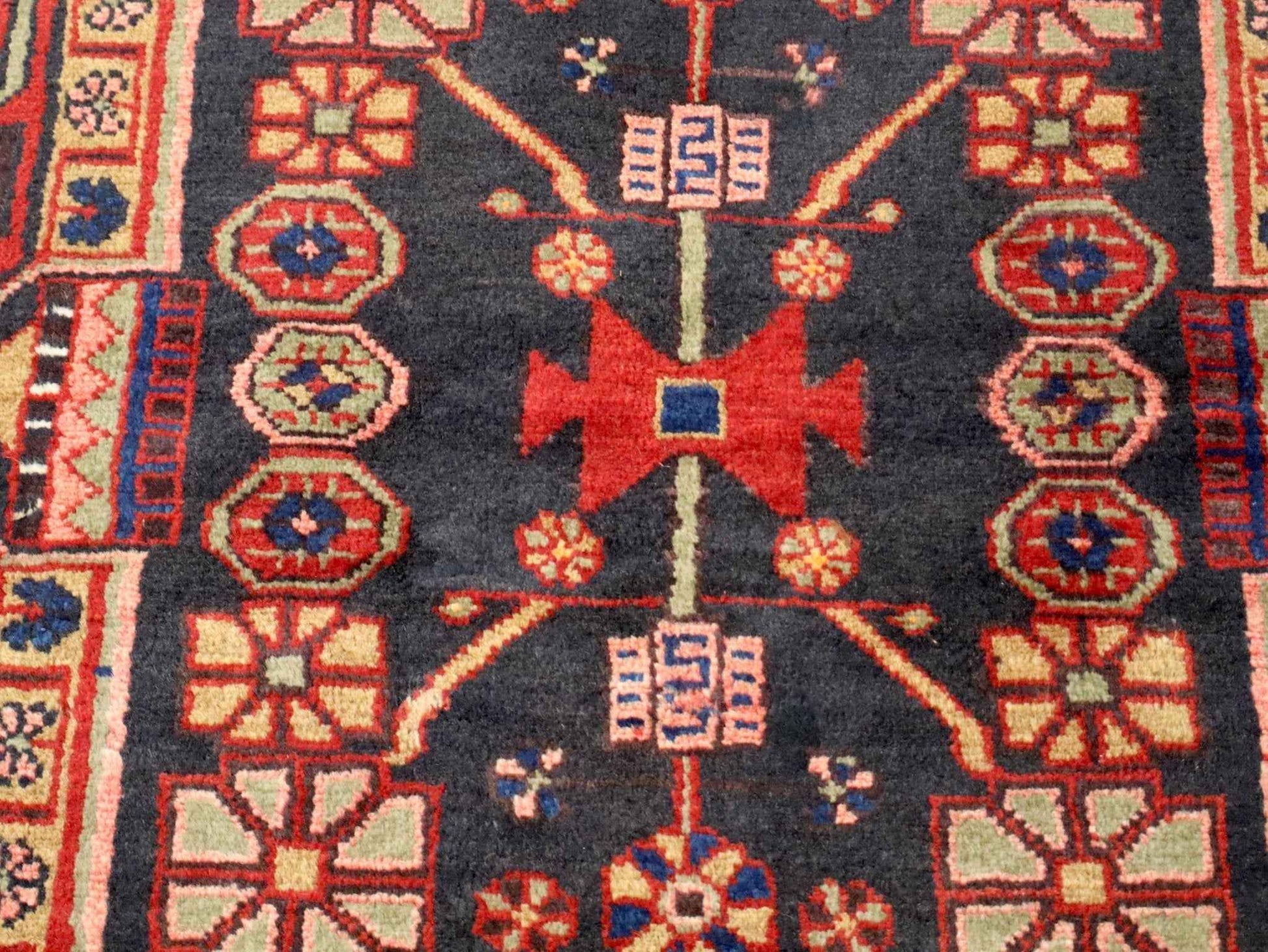 Persian Hamadan Rug | 3' 9” x 5' 3"
