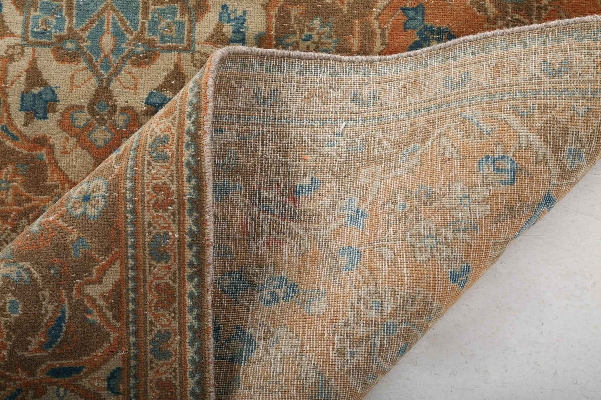 Persian Kashan Rug | 4' 3" x 8' 5"
