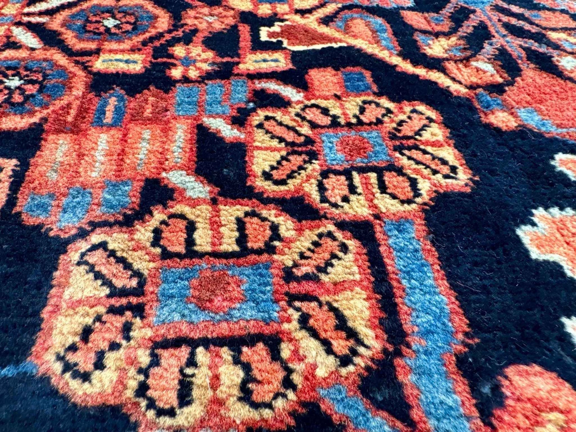 Persian Nahavand Rug | 3' x 5' 8"