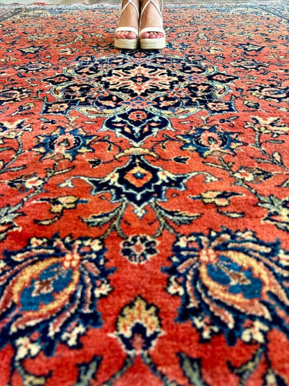 Persian Sarouk Rug | 6' 7" x 10' 2"