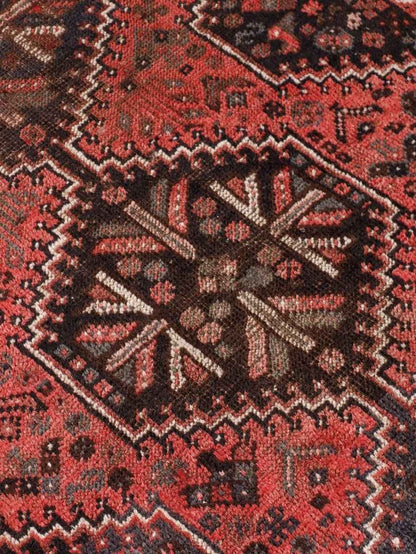 Persian Shiraz Rug | 3' 5” x 5' 3"
