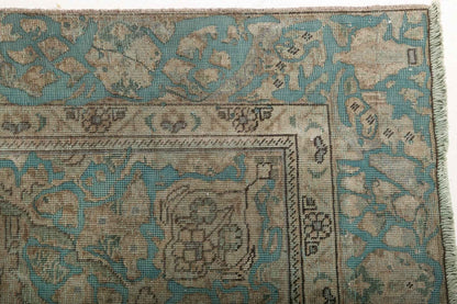 Persian Tabriz Rug | 5' 9" x 9' 1"