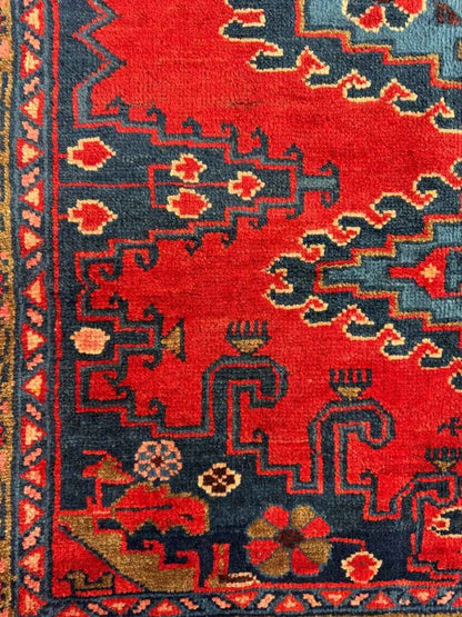 Persian Viss Rug | 3' 7” x 4' 11"