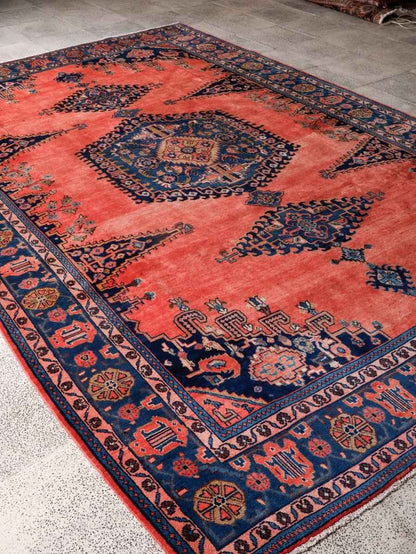 On hold | Persian Viss Rug | 7' 9” x 11' 6"
