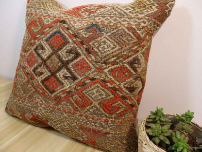 Pillow No. 024 | 18" x 18"