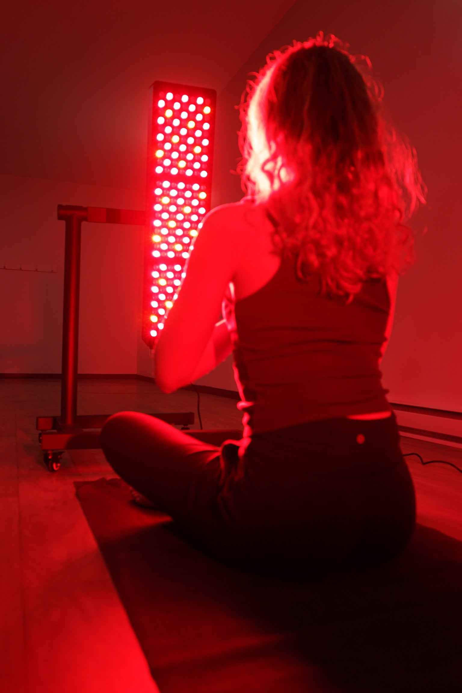 Kivo Elite 1000: Premium Medium Full Body Red Light Therapy Panel