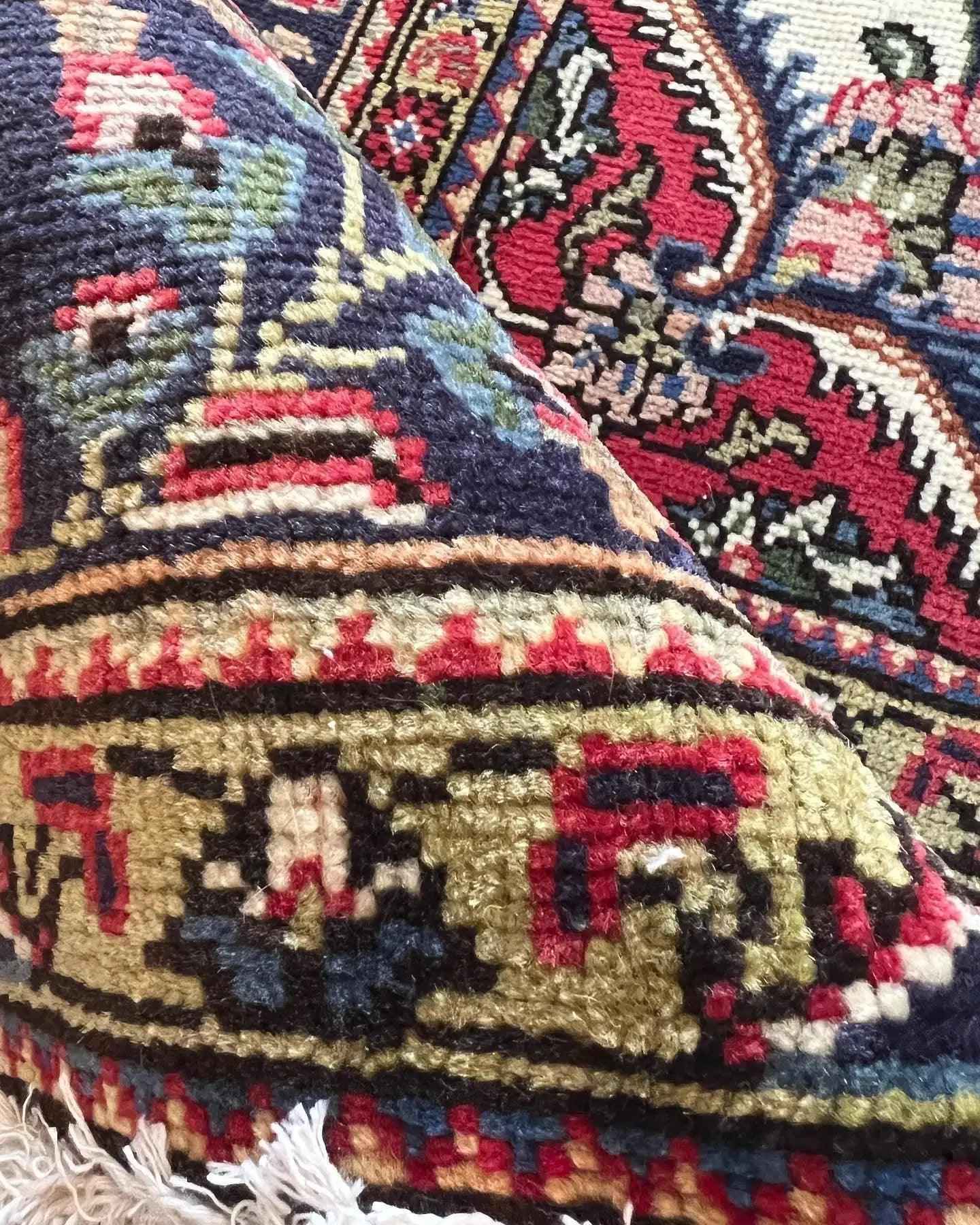 Persian Tabriz Rug | 9’ 5” x 6’ 4”