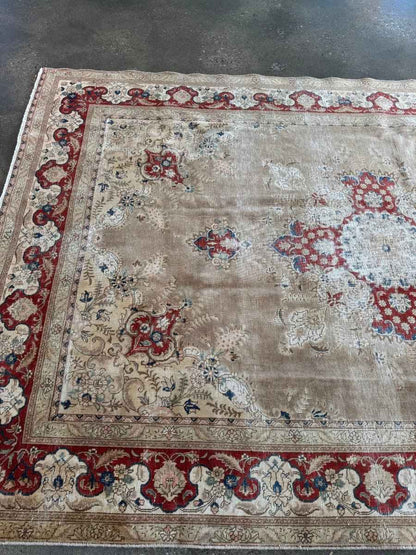 Vintage Tabriz Rug | 7' 5" x 11' 4"